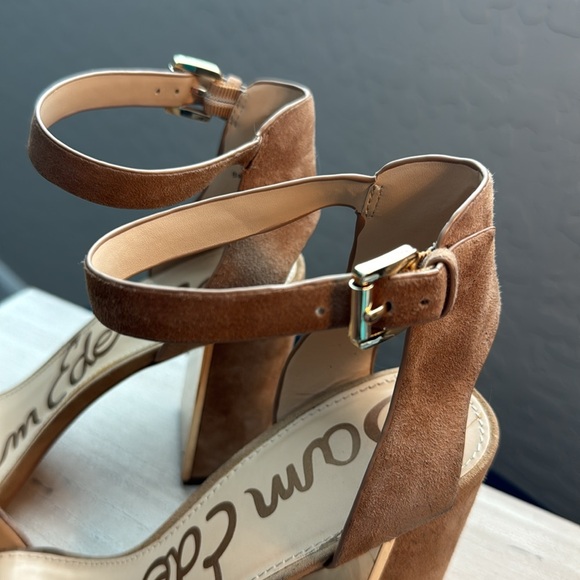 Sam Edelman Synthia tan suede gold block heels 4inch heel, size 10 - Picture 5 of 7